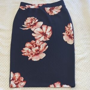 3/$10❣️LOVE CULTURE Floral Navy and Pink High Waisted Pencil Skirt